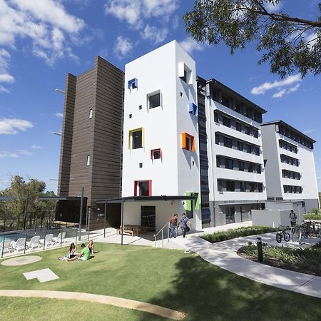 Ecu Joondalup Hostel Perth Bagian luar foto